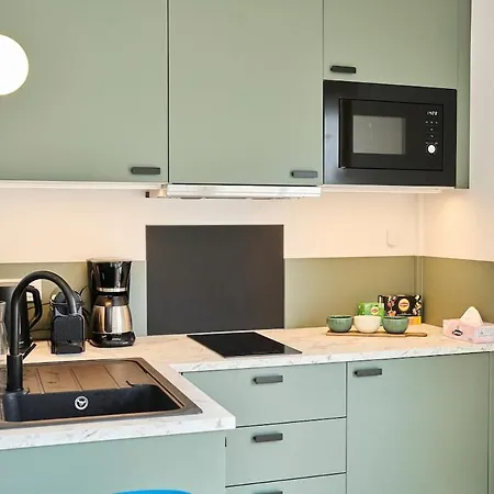 Les Deux Estrades Confort, Panache Et Netflix *